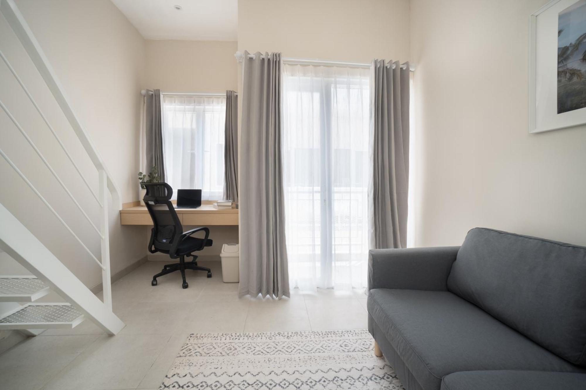 ليجيان Bali Bustle Sunset Coliving And Coworking Space المظهر الخارجي الصورة